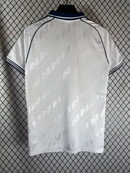 Real Madrid Retro Edition White — 2026/27