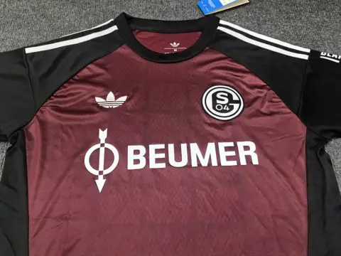 Schalke 04 goalkeeper — 2026/27