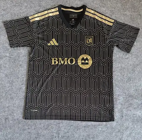 Los Angeles home — 2026/27