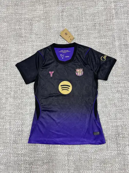 Barcelona away women — 2026/27