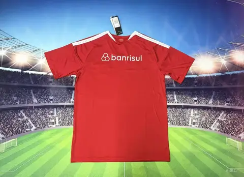 Internacional Home — 2026/27