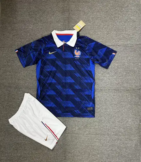 France home adult kit — 2026/27