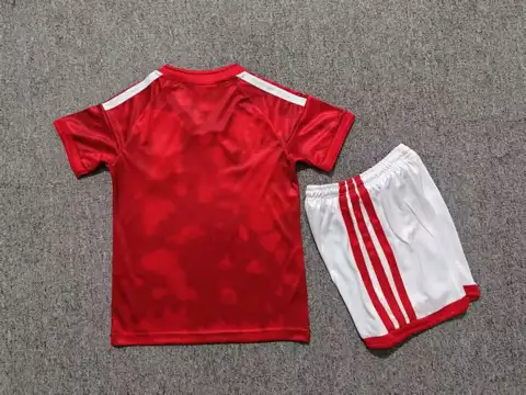 Nottingham Forest Home Kids Kit — 2026/27