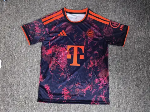 Bayern Munich third Away — 2026/27