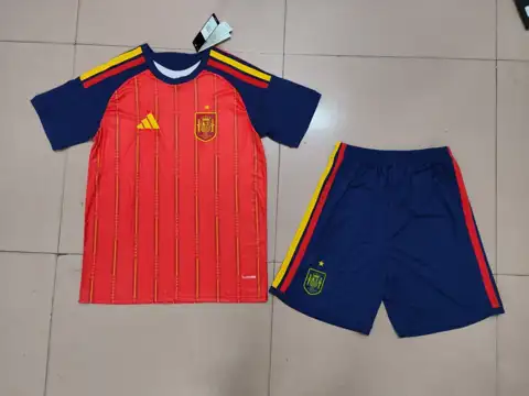 Spain home adult kits — 2026/27