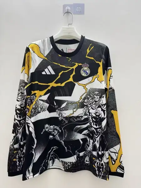 Real Madrid training uniform long sleeved — 2026/27