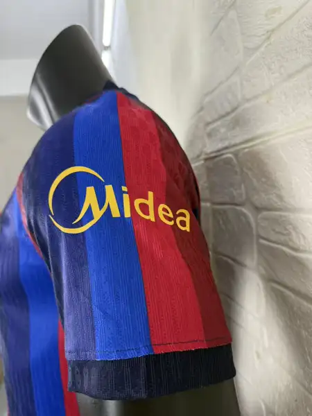 Barcelona home player version — 2026/27
