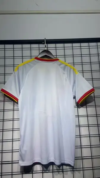 Lens third away — 2026/27