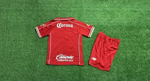 Toluca home children's kit — 2026/27